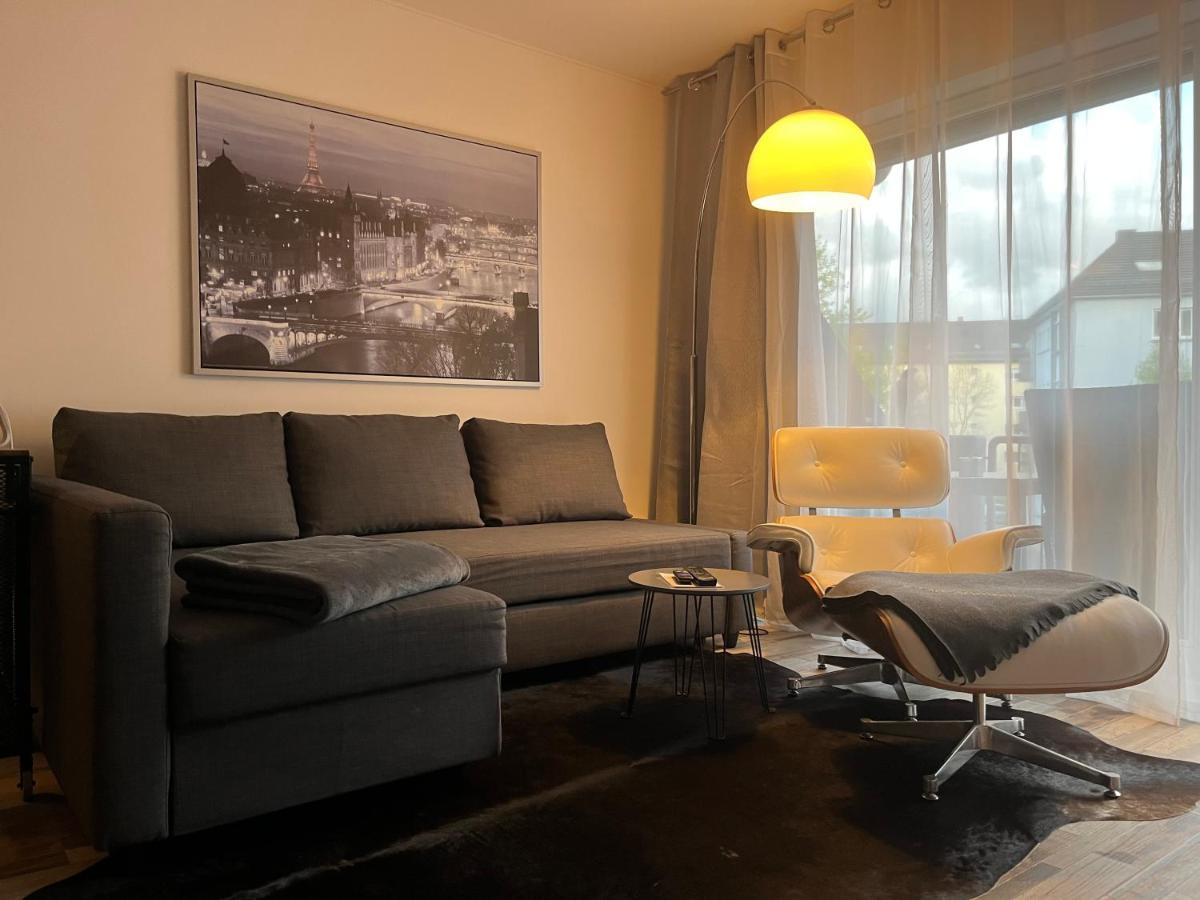 SaarApartments: Adults-Only Business & Holiday Stays with Netflix Saarbruecken Exterior photo